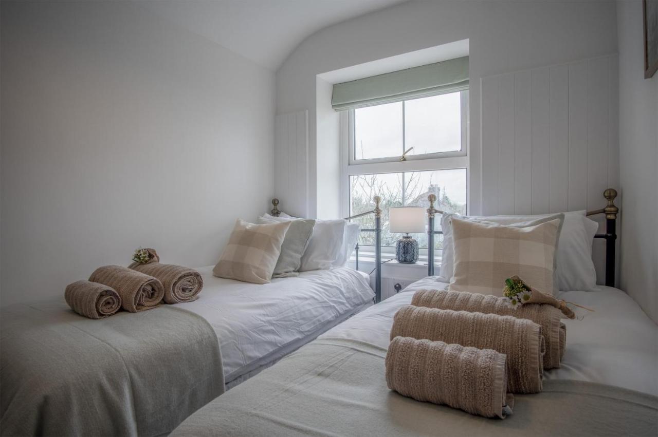 Elidyr Cottage - 3 Bedroom Cottage - Амрот Екстериор снимка