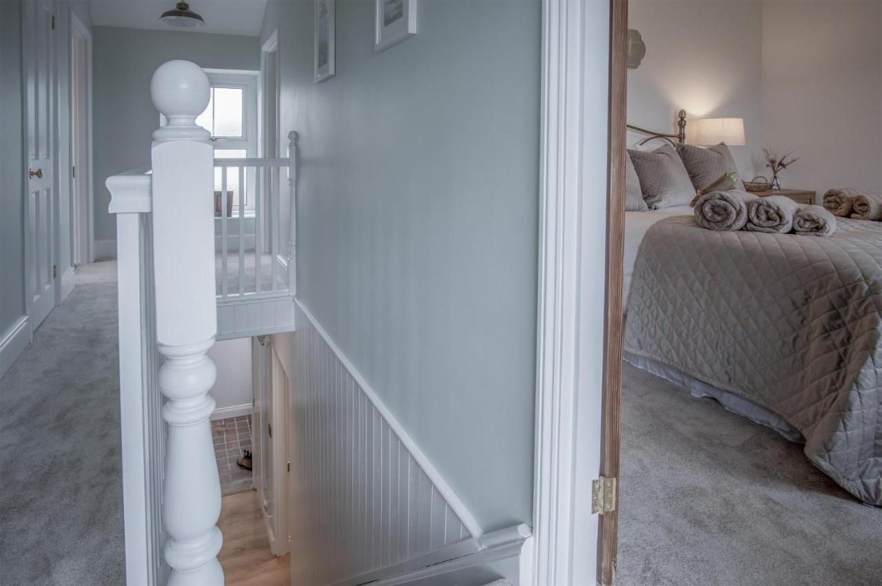 Elidyr Cottage - 3 Bedroom Cottage - Амрот Екстериор снимка